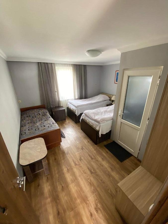 Nino's Guest House Kazbegi Extérieur photo